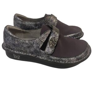 Women's ALEGRIA Ice Ice Baby Shoes in Black and Gray